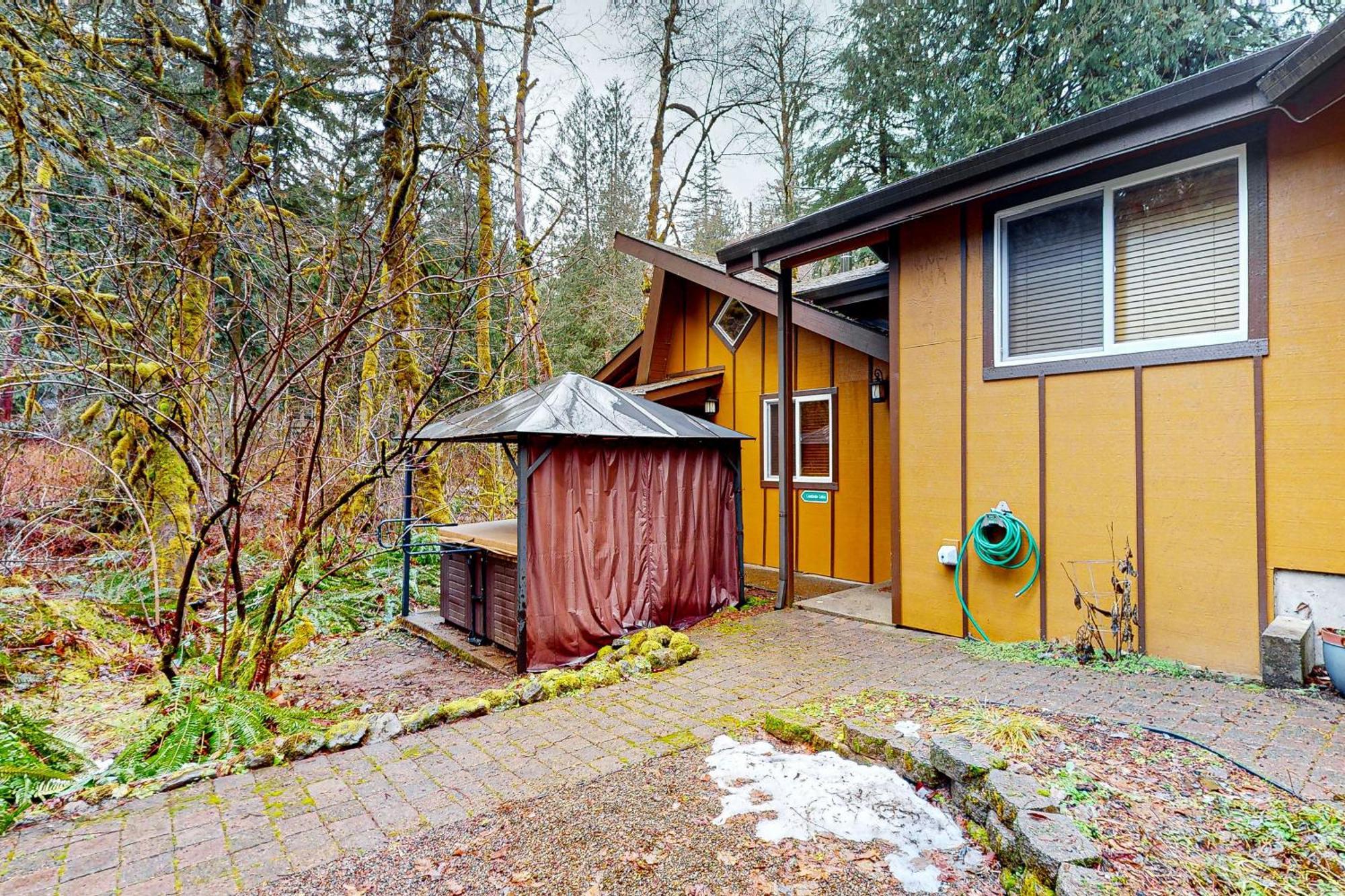 Creekside Cabin Rhododendron Екстериор снимка